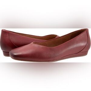 SoftWalk | Vellore Flats in Dark Red | 7W